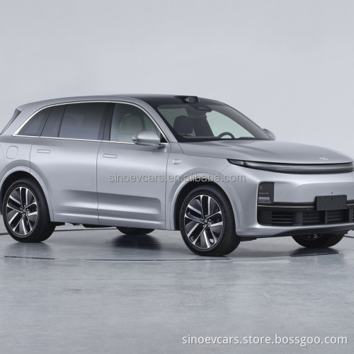 Lixiang L9 Max High Tech Extended Range EV 200 km di auto elettrica da crociera 6 sedili SUV elettrico